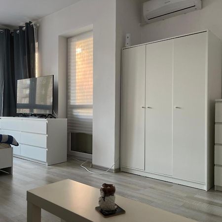 One Rent Apartment บราชอฟ ภายนอก รูปภาพ
